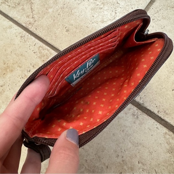 Fossil Black and Red Swan Print Wristlet - Picture 2 of 3